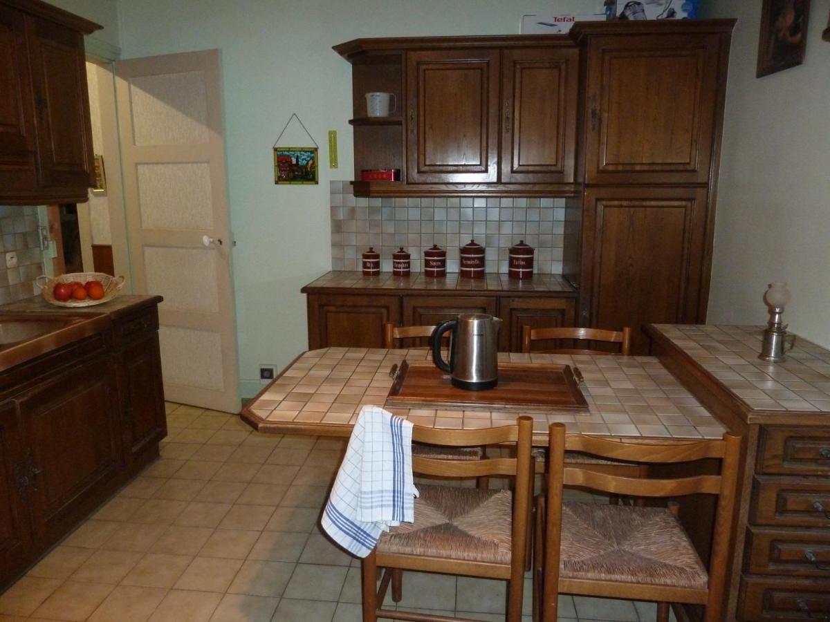 Chambres D'Hotes Gobillon Мэнтенон Экстерьер фото